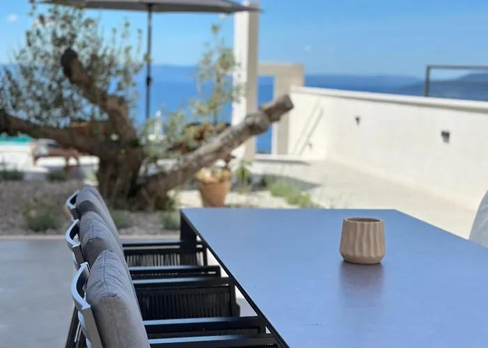 Villa White Stone Makarska