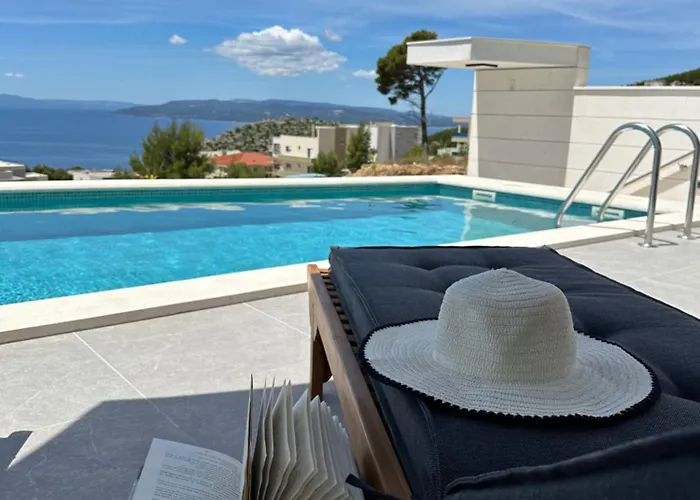 Villa White Stone Makarska