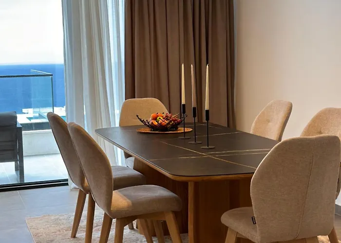 ヴィラ White Stone